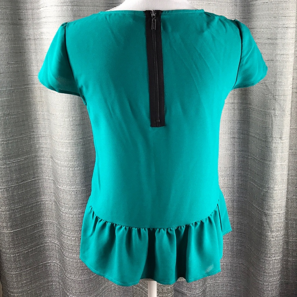SALE 🙌🏻 Teal Peplum Eric + Lani Blouse - Picture 4 of 6